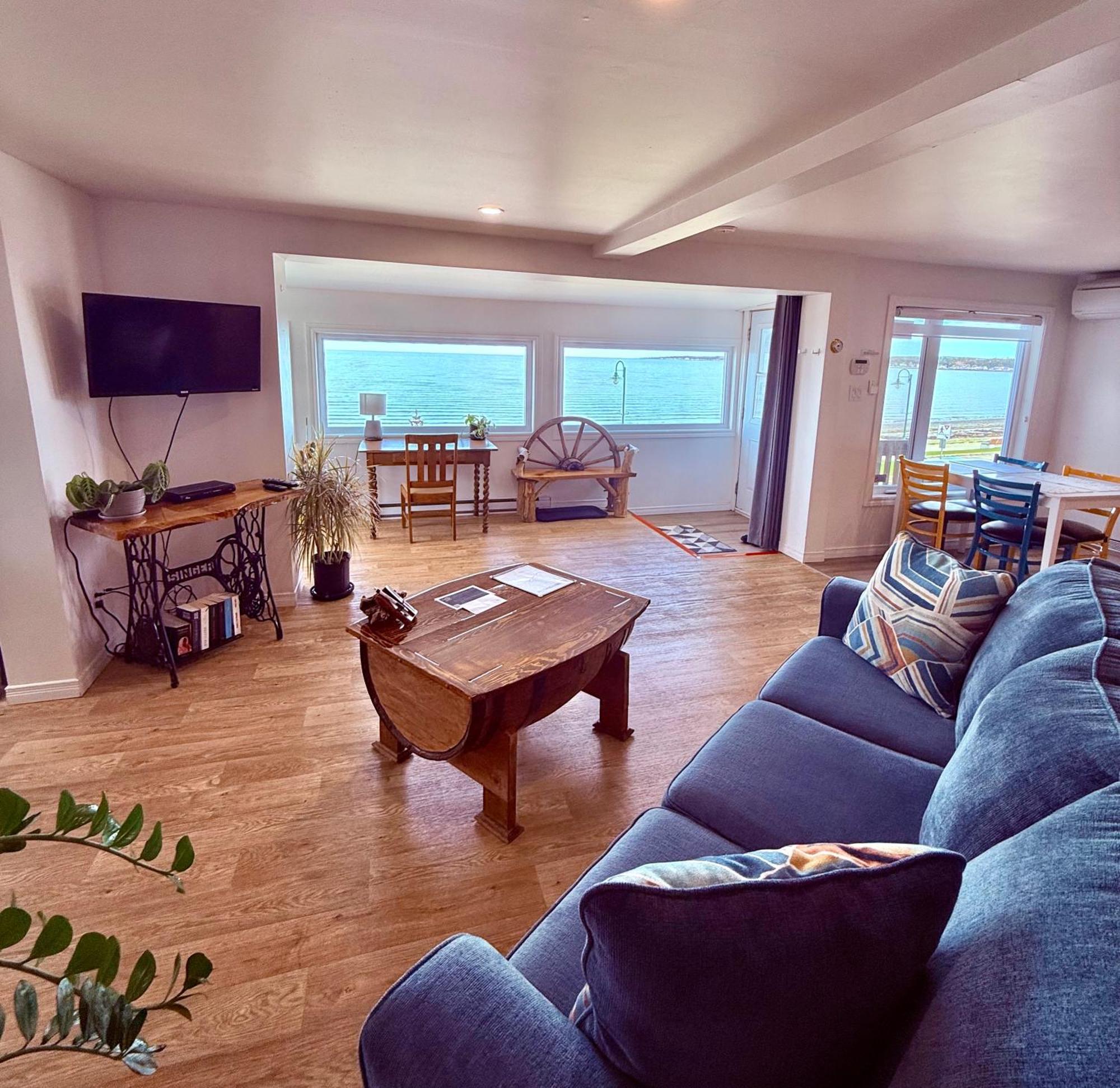 L'Appat Buvette Et Couchette De Sainte-Luce - Appartements De Vacances Modernes, Calmes Et Ressourcant Sur Le Fleuve Kültér fotó